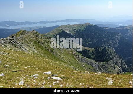 Berglandschaft auf Agrafa Berge in Thessalien, Griechenland Stockfoto