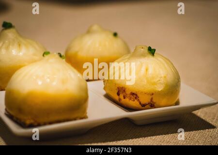 Sheng Jian Bao Sheng Jian Bun knusprige Pfanne gebraten schanghai-Schweinebraten Stockfoto