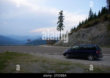 Rarau-Gebirge in den Karpaten Stockfoto