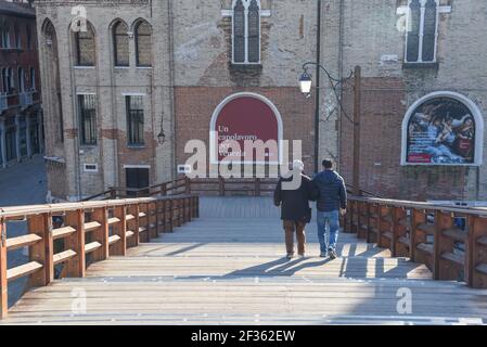 Venedig, Italien. März 2021, 15th. Ponte dell'Accademia durante Venezia in Zona Rossa, Nachrichten in Venezia, Italia, 15 marzo 2021 Credit: Independent Photo Agency/Alamy Live News Stockfoto