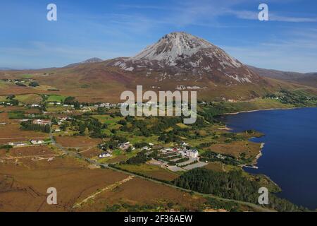 Errigal und Dunlewy Lough, Money, Derryveagh Mountains, County Donegal GPS: Breitengrad: N 55 1,347' (55 1'20,8') GPS: Längengrad: W 8 9,404' (8 9'24. Stockfoto