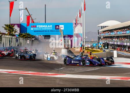 START 02 VOGEL Sam (gbr), Audi e-tron FE05 Team Envision Virgin Racing, Action, 25 VERGNE Jean Eric (Fra), DS e-tense FE19 Team DS TECHEETAH, Action während der Formel E Meisterschaft 2019, in Marrakesch in Marokko, vom 11. Bis 12. januar - Foto Jean Michel Le MEUR / DPPI Stockfoto