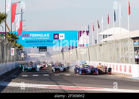 02 VOGEL Sam (gbr), Audi e-tron FE05 Team envision Virgin Racing, Action 23 BUEMI Sebastien (che), Nissan IM01 Team Nissan e-Dams, Action 25 VERGNE Jean Eric (Fra), DS e-tense FE19 Team DS TECHEETAH, Actionstart während der Formel E Meisterschaft 2019, in Marrakesch in Marokko, Vom 11. Bis 12. januar - Foto Gregory Lenormand / DPPI Stockfoto