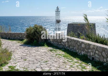 punta campanella, Torre di Minerva und Faro Stockfoto