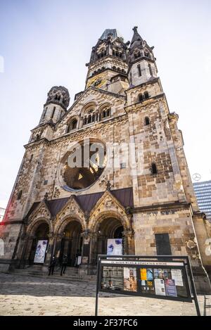 Berühmte Kaiser-Wilhelm-Gedächtniskirche in Berlin Stockfoto