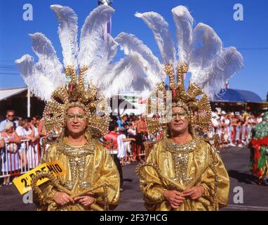 Bunte Kostüme, Karneval von Santa Cruz de Tenerife, Santa Cruz, Teneriffa, Kanarische Inseln, Spanien Stockfoto