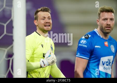 GENT, BELGIEN - 15. MÄRZ: Torwart Simon Mignolet vom Club Brugge beim Jupiler Pro League Spiel zwischen KAA Gent und Club Brugge KV in Ghelamco Stockfoto