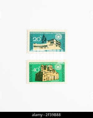 05.03.2021 Istanbul Türkei - gebrauchte und abgesagte Briefmarke. Eine in Bulgarien gedruckte Briefmarke Stockfoto