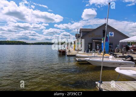 Geographie / Reisen, Kanada, Port Sandfield, The Boathouse, Blick in Richtung Cox Bay im Lake Joseph, Additional-Rights-Clearance-Info-not-available Stockfoto