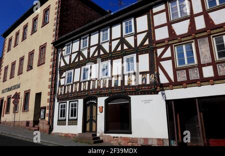 Elf Apostel Haus, ältestes Stadthaus, ca. 1500, in Tann in der Rhön, Kreis Fulda, Hessen, Deutschland / Elf-Apostel-Haus, ältestes Bürgerhaus, Landkreis Stockfoto