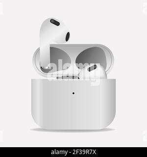 Winnyzja, Ukraine - 15. März 2021: Neu Apple AirPods 3 weiße Farbe isoliert auf weißem Hintergrund. Kabellose Kopfhörer und Tasche Stock Vektor
