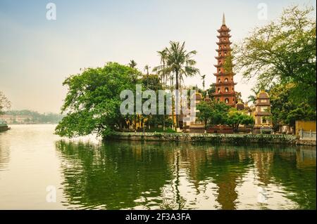 Tran Quoc Pagode, alias Khai Quoc , nationale Gründung, in Hanoi, Vietnam Stockfoto