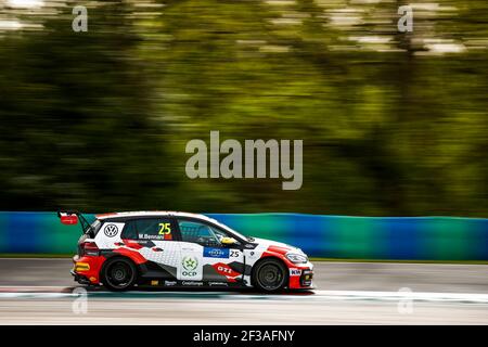 25 MEHDI BENNANI, (MAROKKO), SLR VW MOTORSPORT,VOLKSWAGEN GOLF GTI TCR, Aktion während des 2019 FIA WTCR World Touring Car Cup, Race of hungaroring, Budapest vom 26. Bis 28. april - Foto Florent Gooden / DPPI Stockfoto