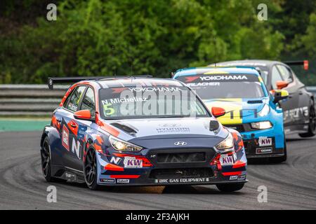 05 NORBERT MICHELISZ, (UNGARN), BRC HYUNDAI N SQUADRA CORSE, HYUNDAI I30 N TCR, Actionrennen 3 während des FIA WTCR World Touring Car Cup 2019, Ungarisches Rennen auf dem Hungaroring, Budapest vom 26. Bis 28. april - Foto Clement Luck / DPPI Stockfoto