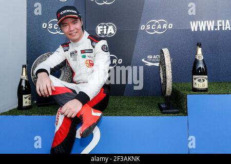 QINGHUA Ma, (CHN), Team Mulsanne, Alfa Romeo Giulietta TCR, Portrait Podium Ambiente während der 2019 FIA WTCR World Touring Car Cup of China, in Ningbo vom 13. Bis 15. September - Foto Frederic Le Floc'h / DPPI Stockfoto