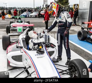 DAVID Hadrien (Fra), F4 FFSA Academy, Portrait, VALENTE Enzo (Fra), F4 FFSA Academy, Porträt während der 2019 FFSA GT4 französisch Meisterschaft, vom 19. Bis 22. april, in Nogaro, Frankreich - Foto Jean Michel Le MEUR / DPPI Stockfoto