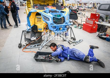 397 VARELA Bruno (BRA), JUSTO Maikel (BRA), Can-am, Varela Rally Team, Group SXS ASO/FI, Klasse SXS, Mecaniciens Mechaniker während der Dakar 2019, Ruhetag Arequipa, peru, am 12. januar - Foto Antonin Vincent / DPPI Stockfoto