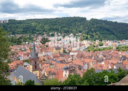 Wertheim am Main Deutschland - 19,06.2018: Blick auf Wertheim am Main vom Aussichtspunkt Schloss Stockfoto