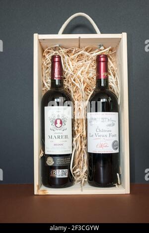 Flasche Rotwein Stockfoto
