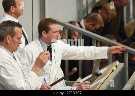 Willie Dunlop verkauft in Dalmally, Argyll, Schottland Stockfoto