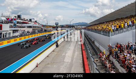 44 HAMILTON Lewis (gbr), Mercedes W09 Hybrid EQ Power+ Team Mercedes GP, Action, Start während der Formel 1 Weltmeisterschaft 2018, grand Prix von frankreich am 22. Bis 24. juni in Le Castellet - Foto Marc de Mattia / DPPI Stockfoto