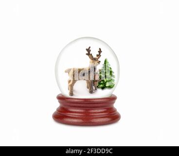 Weihnachten Schneekugel isoliert auf weiß. Kann als Weihnachts- oder Neujahrsgeschenk oder -Symbol verwendet werden. Design-Element für Weihnachten und Neujahr. Spielzeug Glas Schnee Stockfoto