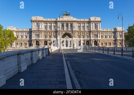 Italien, Rom, Justizpalast (Palazzo di Giustizia), Sitz des Obersten Kassationsgerichts (Corte Suprema di Cassazione), Wahrzeichen der Stadt Stockfoto