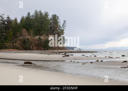 Thormanby Island ist eine wunderschöne Insel vor der Sunshine Coast in British Columbia. Es ist nur von Secret Cove aus mit dem Boot zu erreichen und bietet wunderschönen Sand Stockfoto