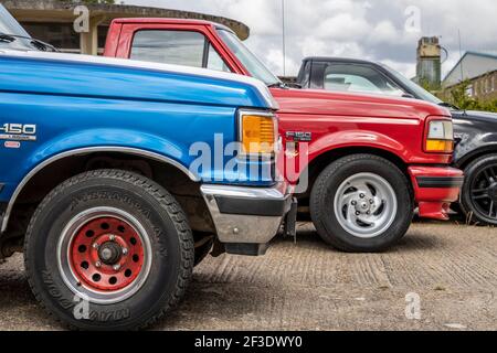 Ford F150 Pickup-Trucks auf dem Lenwade Industrial Estate, Norfolk, Großbritannien. Stockfoto