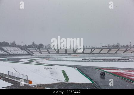 Circuit de Barcelona - Katalonien unter dem Schnee während der Formel 1 Wintertests 2018 in Barcelona, Spanien von Februar 26 bis März 01 - Foto: Xavi Bonilla / DPPI Stockfoto