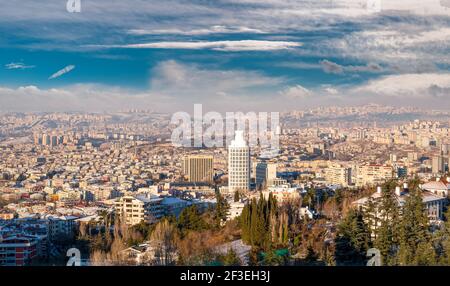 Ankara, Türkei-Januar 18 2020: Panoramablick auf die Stadt Ankara im Winter Stockfoto