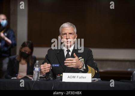 Admiral Craig S. Faller, USN, Kommandant, United States Southern Command erscheint während einer Anhörung des Senatsausschusses für bewaffnete Dienste, um das United States Southern Command und das United States Northern Command im Rahmen der Überprüfung des Antrags auf Genehmigung der Verteidigung für das Geschäftsjahr 2022 und das zukünftige Verteidigungsprogramm im Dirksen Senate Office Building in Washington, DC, zu untersuchen. März 16, 2021. Foto von Rod Lampey / CNP/ABACAPRESS.COM Stockfoto