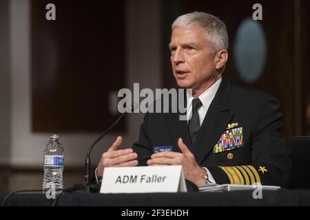 Admiral Craig S. Faller, USN, Kommandant, United States Southern Command erscheint während einer Anhörung des Senatsausschusses für bewaffnete Dienste, um das United States Southern Command und das United States Northern Command im Rahmen der Überprüfung des Antrags auf Genehmigung der Verteidigung für das Geschäftsjahr 2022 und das zukünftige Verteidigungsprogramm im Dirksen Senate Office Building in Washington, DC, zu untersuchen. März 16, 2021. Foto von Rod Lampey / CNP/ABACAPRESS.COM Stockfoto