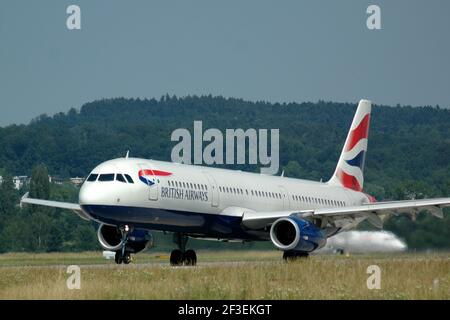 15-03-2021 - Generic Airplanes - G-EUXI - British Airways - Airbus A321. Seriennummer 2536, Typ 321-231. Erstflug am 26,07.2005, geliefert an Br Stockfoto