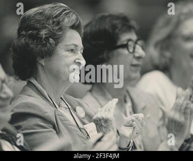 Austin, Texas, USA. März 1995, 20th. Retrospektive über das Leben der ehemaligen First Lady, LADY BIRD JOHNSON während ihrer Jahre in Texas nach dem Tod des ehemaligen Präsidenten Lyndon Baines Johnson am 22. Januar 1973. Dieses Foto zeigt Lady BIRD JOHNSON bei einem Seminar in der LBJ Bibliothek in den späten 1980er Jahren Credit: Bob Daemmrich/ZUMA Wire/Alamy Live News Stockfoto