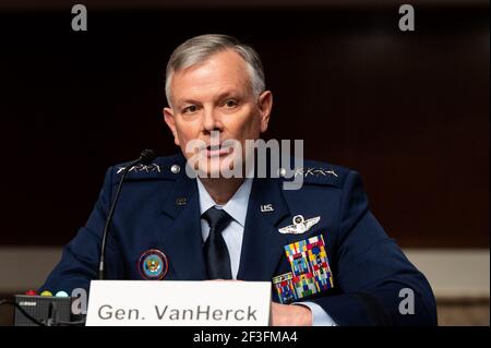 Washington, USA, 16th. März 2021. 16. März 2021 - Washington, DC, USA: General Glen VanHerck, USAF Commander, United States Northern Command und North American Aerospace Defence Command, spricht bei einer Anhörung des Senats Armed Services Committee. (Foto: Michael Brochstein/Sipa USA) Quelle: SIPA USA/Alamy Live News Stockfoto