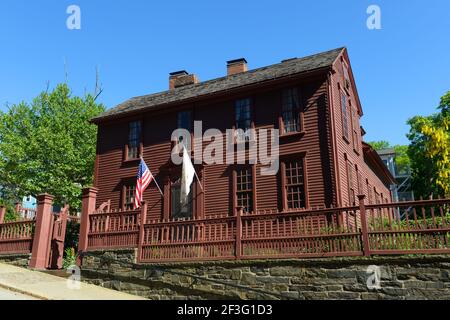 Gouverneur Stephen Hopkins House, erbaut 1742, in 15 Hopkins Street auf College Hill in Providence, Rhode Island, USA. Dieses Haus wurde nach Gover benannt Stockfoto