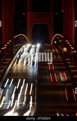 San Franciscos Golden Gate Bridge bei Nacht Stockfoto