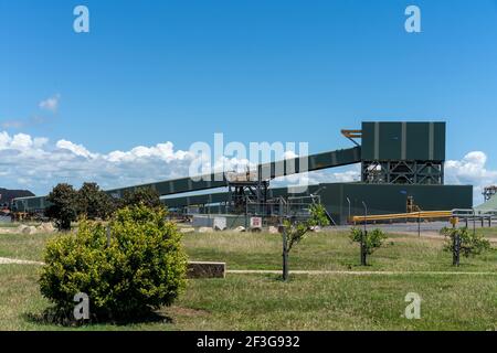 Mackay, Queensland, Australien - März 2021: Gebäude und Infrastruktur am Dalrymple Bay Coal Terminal Stockfoto