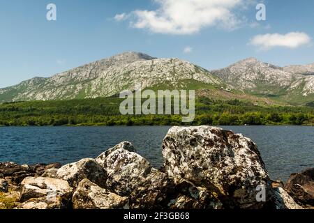 Kloster Lylemore, im Naturpark Connemara. Galway, Republik Irland. Stockfoto