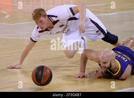 Barcelona, Spanien. März 2021, 16th. 16. März 2021, Barcelona, Katalonien, Spanien: Alberto Diaz und Nick Calathes im Spiel zwischen dem FC Barcelona und Unicaja Malaga, entsprechend der Woche 25 der Liga Endesa, spielten im Palau Blaugrana. Foto: JGS/Cordon Press Kredit: CORDON PRESS/Alamy Live News Stockfoto