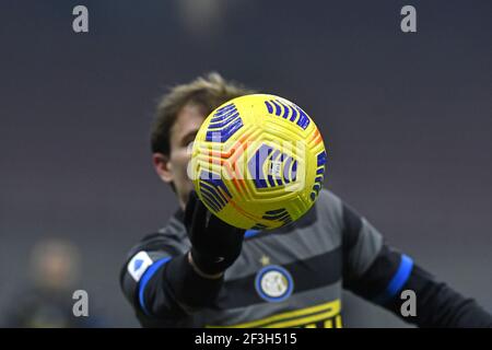 Der offizielle Ball der italienischen Serie A, während eines Fußballspiels, im san siro Stadion in Mailand. Italien Stockfoto