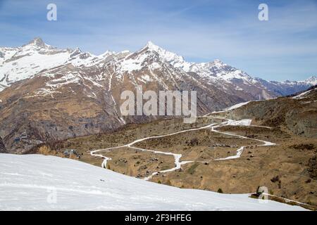 Künstliche Skipiste im Matterhorn Glacier Paradise Stockfoto