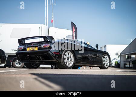 Bugatti EB110 im Fahrerlager während der Blancpain GT Serie, in Silverstone, 2018, Großbritannien, vom 18. Bis 20. Mai - Foto Antonin Vincent / DPPI Stockfoto