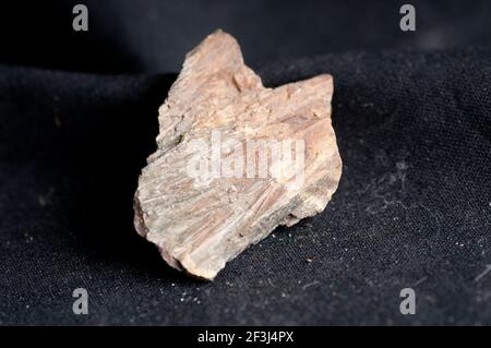 Maricite Mineral in Natrium ion Batterie Herstellung verwendet Stockfoto