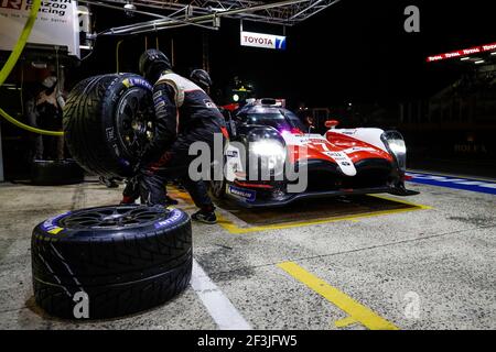 LOPEZ José Maria (arg), Toyota TS050 Hybrid LMP1 Team Toyota Gazoo Racing, Pitstop während der 2018 Le Mans 24 Stunden Tests und Qualifying-Session vom 13. Bis 14. Juni auf der Rennstrecke von Le Mans, Frankreich - Foto Florent Gooden / DPPI Stockfoto