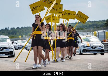 Grille de depart Startaufstellung während der 2018 Clio Cup Frankreich in Dijon vom 13. Bis 15. juli - Foto Frederic Le Floc'h / DPPI Stockfoto