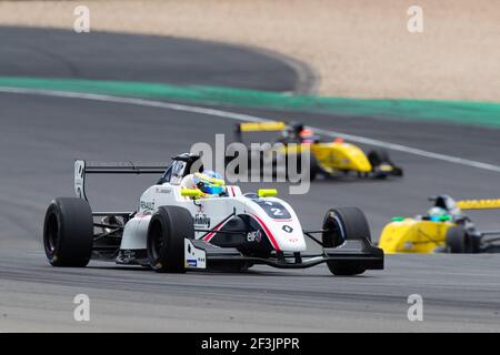 02 SARGEANT Logan (usa), FR 2,0 Eurocup Renault Team R-Ace GP, Aktion beim Eurocup Formel Renault 2,0 Rennen 2018 auf dem Nürburgring vom 14. Bis 16. september in Deutschland - Foto Frederic Le Floc'h / DPPI Stockfoto