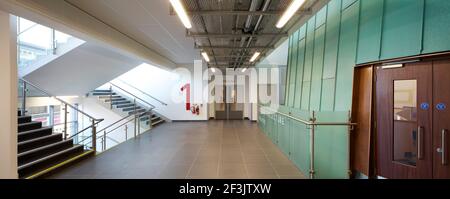 Trinity High School, Hulme Manchester, Neue High School in Manchester gebaut von Willmott Dixon Stockfoto