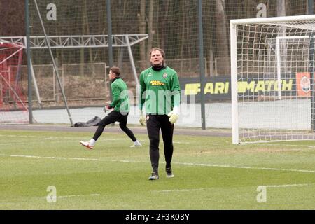Kiew, Ukraine. März 2021, 17th. Kiew, UKRAINE - MÄRZ 17, 2021 - Torhüter Andrij Pjatov vom FC Shakhtar Donezk wird auf dem Spielfeld während eines offenen Trainings im Swjatoshyn Sports Complex vor der UEFA Europa League Runde des 16 2nd-Bein-Spiels gegen A.S. Roma gesehen, die am Donnerstag, 18. März, im NSC Olimpiyskiy stattfinden soll. Kiew, Hauptstadt der Ukraine. Kredit: Ukrinform/Alamy Live Nachrichten Stockfoto